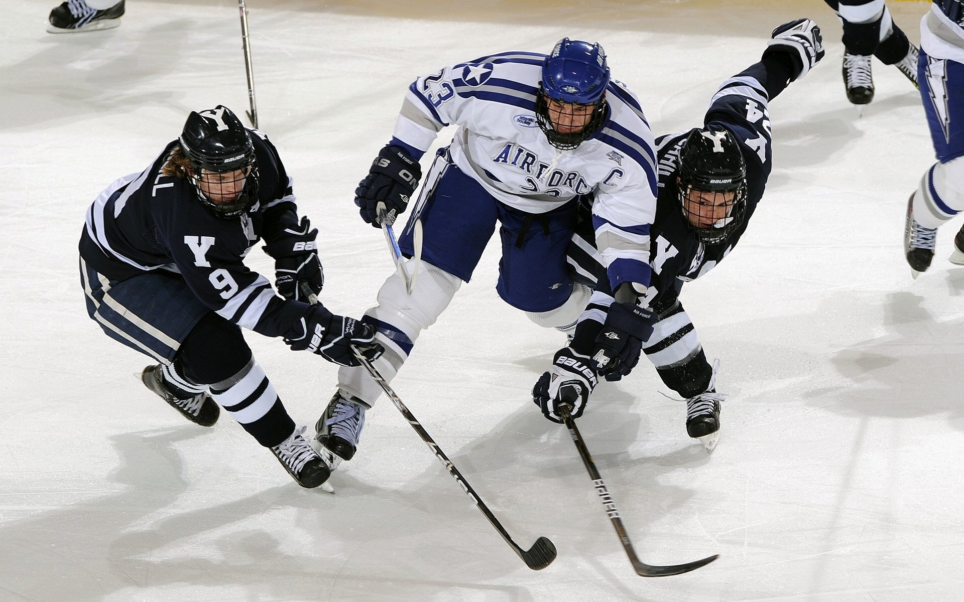 奥斯梅恩单节爆发如火山喷发,澳大利亚拉开亚特兰大差距展现实力纵深